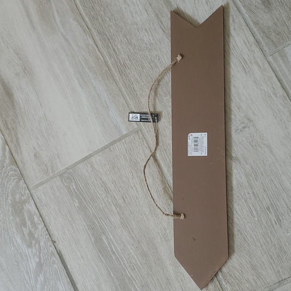 NWT Gather Here Wooden Hanging Arrow Sign Easter/Spring - Picture 4 of 5